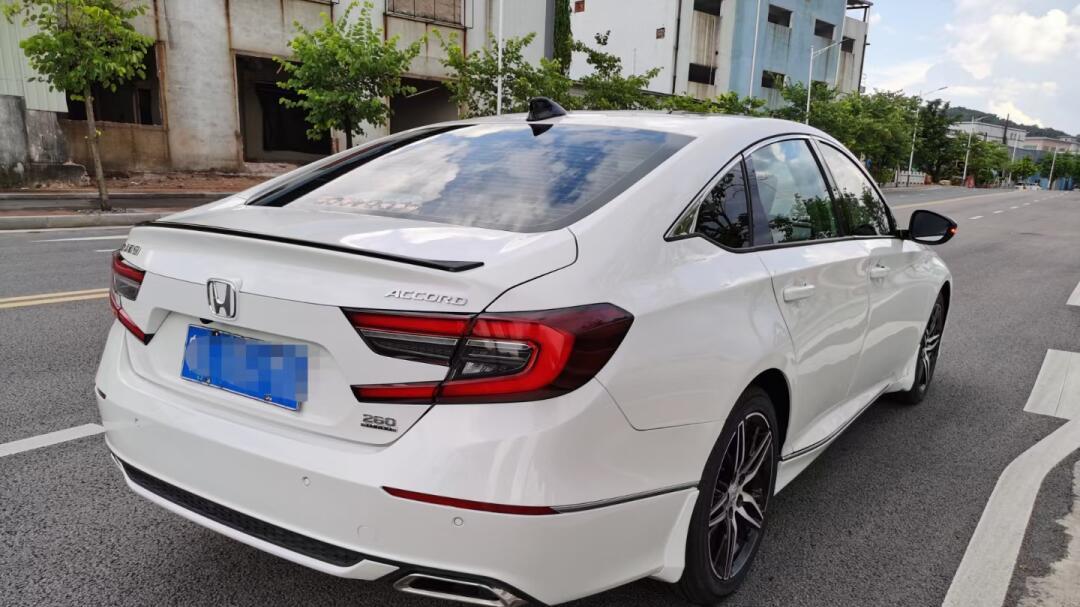 22款雅阁幻夜版，一手准新车，家用代步香不香？