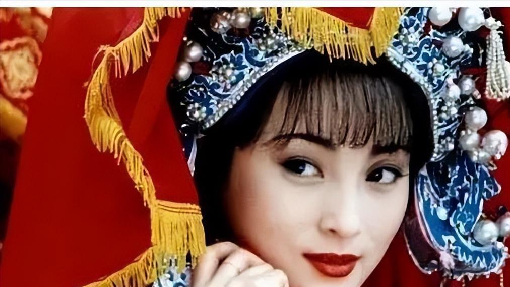 因一海报内地无法公映，李连杰用亲身经历告诉明星：接片慎重