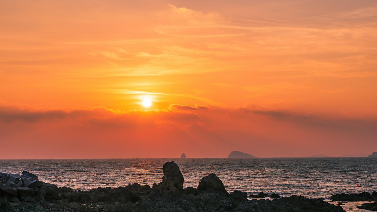 上班遇小人，你先搞他心态