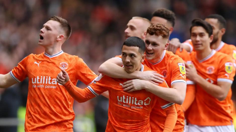 《11.11竞彩》董墨今日周二 6 串 1 足球赛事前瞻分析！