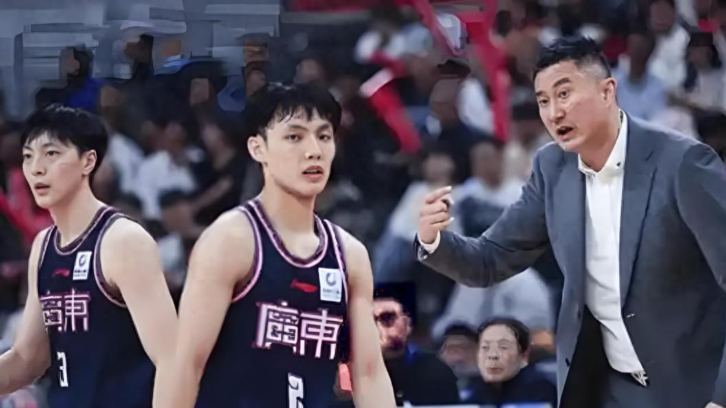 破防了！广东输南京同曦，球迷攻陷评论区，为徐杰鸣不平！