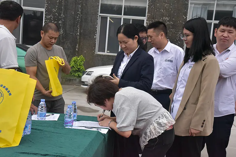 强化工伤预防 筑牢安全防线丨度高家具 星级酒店家具定制匠心企业