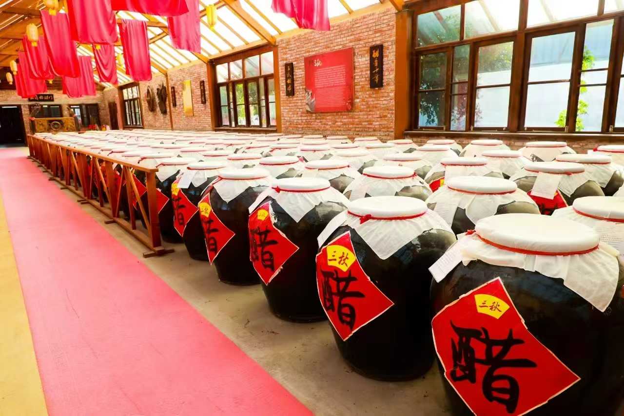 冬至至味是醋香｜三秋醋博园祝您：饺子蘸醋，越吃越富！