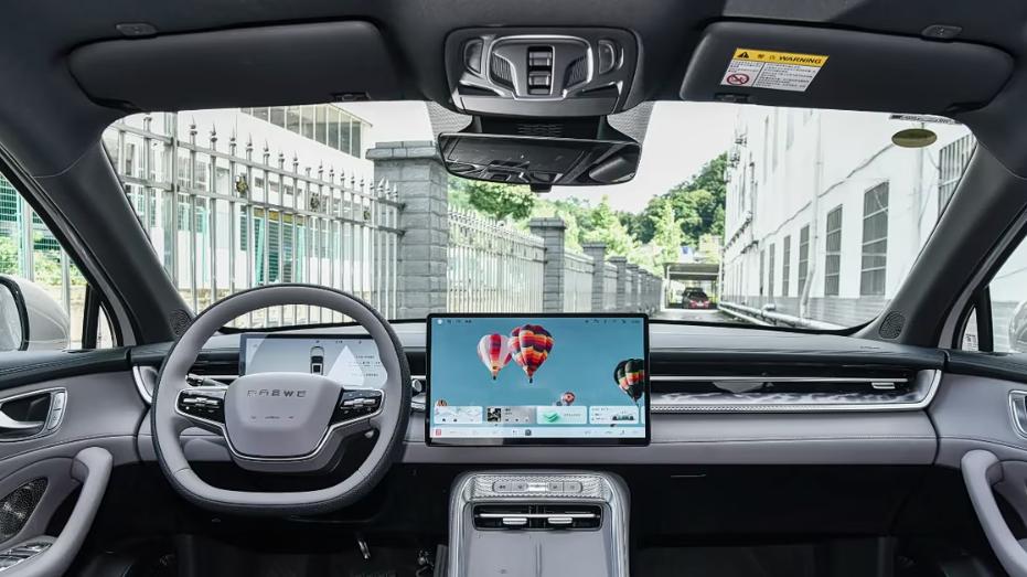 价格战依旧在继续！起售8.58万，荣威M7 DMH这次要火了