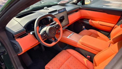 900V+Thor芯片，焕新极氪7X重新定义价值标杆