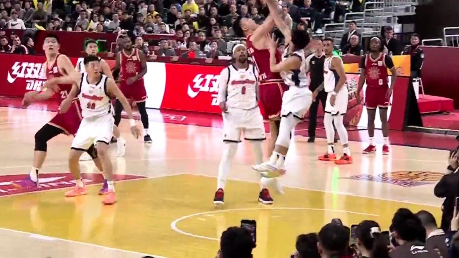 广东95: 89击败山西，豪取7连胜，王少杰吃两T，萨纳姆24分！