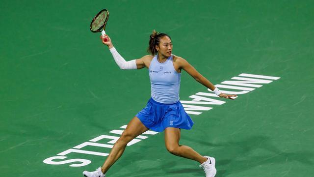 奥运铜牌横扫奥运金牌！斯瓦泰克2-0郑钦文晋级印第安维尔斯4强