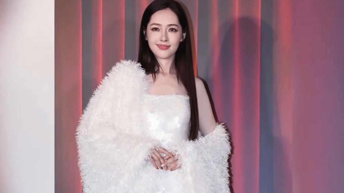 郭碧婷称自己已与向佐分居：我只在乎小孩跟他有没有联系