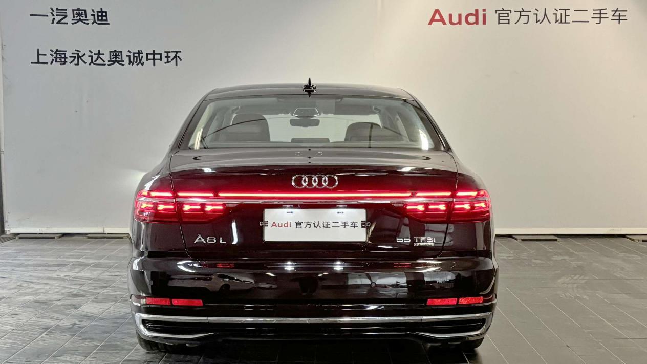 奥迪A8L：2024款准新车，5.7秒破百，行政级座驾新选择