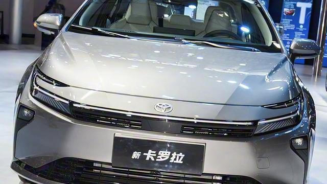 内外“大变脸”，新款卡罗拉即将来袭，能成为爆款吗？