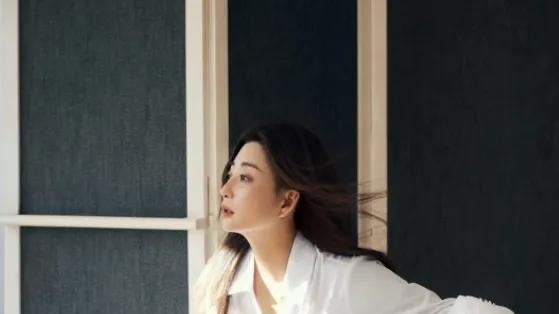 李小冉的胸，闫妮的腿，殷桃的腰，这些中年女星简直迷死人
