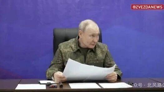 2025年12月2日，波克罗夫斯克（红军城）和沃夫昌斯克并未陷落