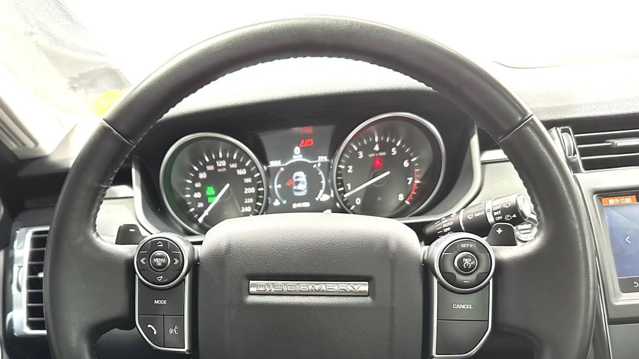 2018款路虎发现，落地30万，如今26万值不值得入手？