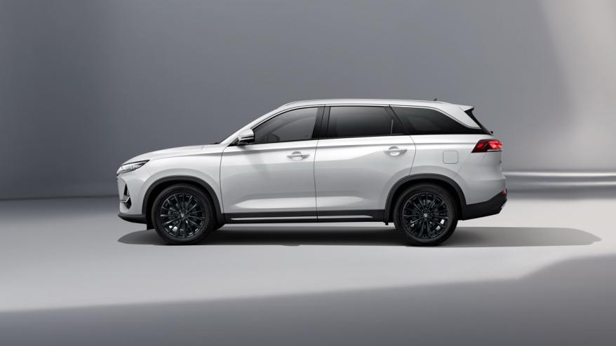 长安CS75PRO震撼上市：大7座家用SUV新标杆，重塑家庭出行体验