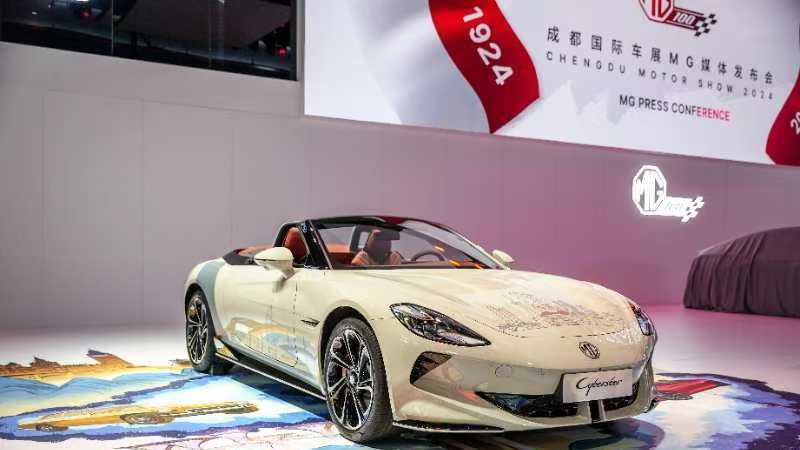 双十佳动力加持，新一代 MG5 成 10 万级性能担当