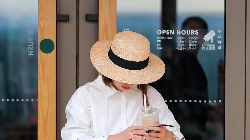 夏末秋初怎么穿？9月必备单品，告别尴尬温差！