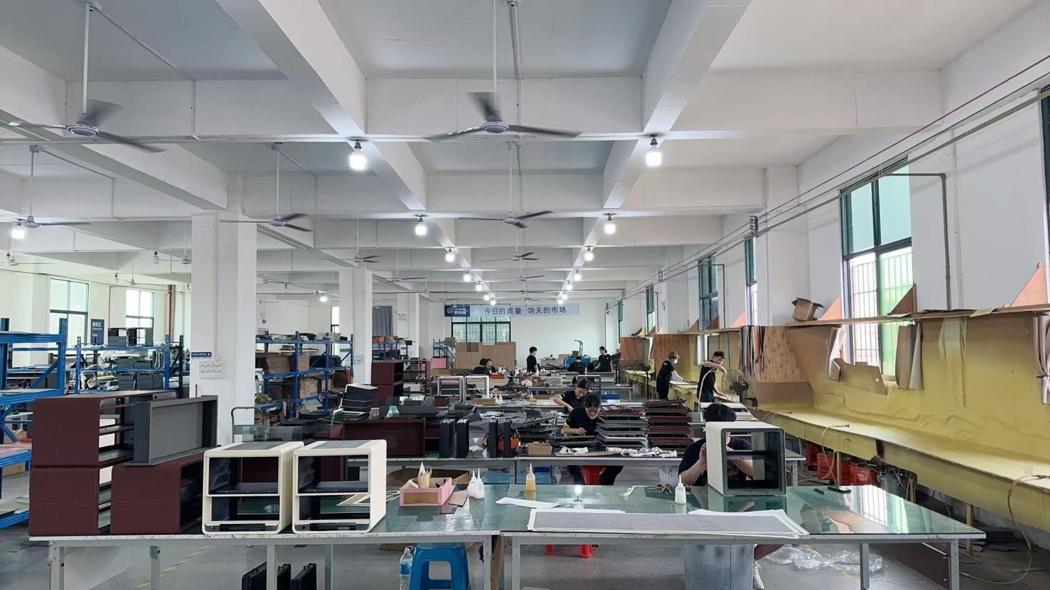 不止于供应，更是智造引擎：揭秘华控智能如何以“超级后台”赋能每一款爆品