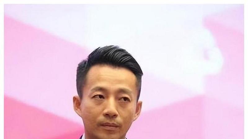 汪小菲还欠大S抚养费750万，因大S去世官司取消，S家忙着搞内讧！
