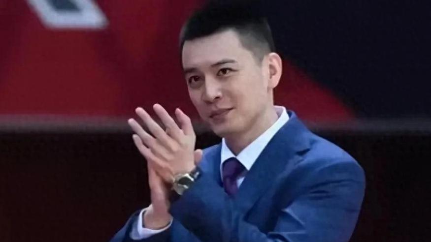 辽宁队两套阵容三大核心，杨鸣能否实现四连冠？