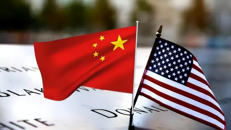 李嘉诚卖港口大反转！中方罕见表态，白宫：不可能