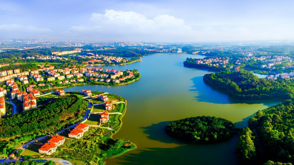 未来感与森系并存的科技秘境