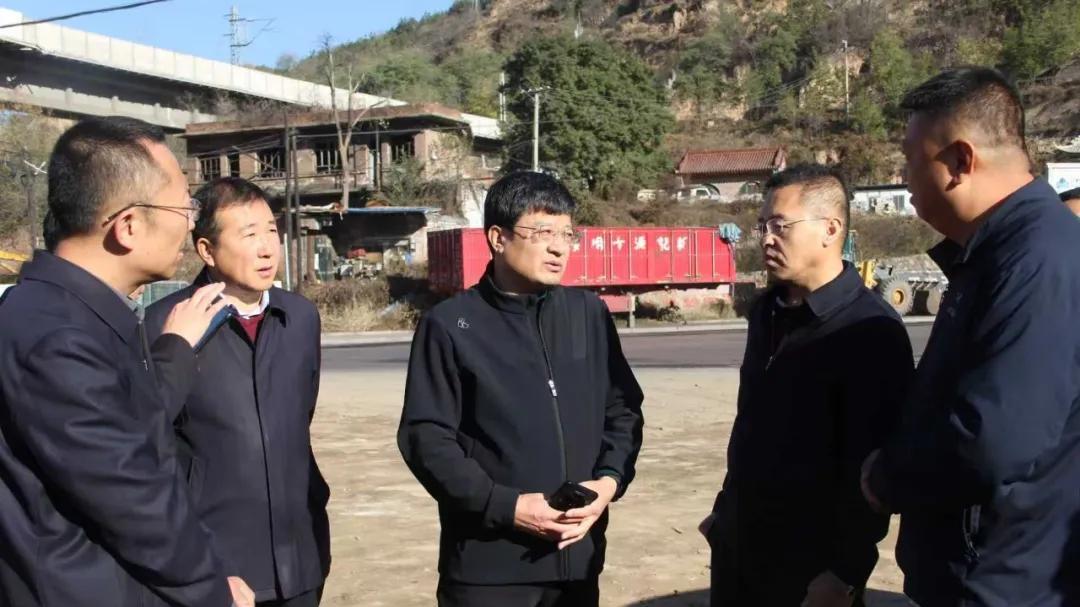 方山：张再强在大武镇调研吕梁新区建设重点工作