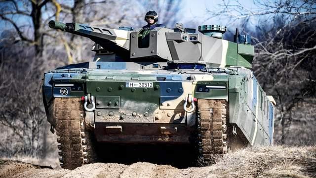 价值千亿！意大利豪购千辆“山猫”战车，陆军战力将迎飞跃！