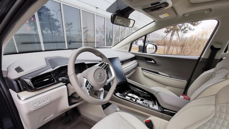 全新合资中大型MPV曝光，全系8AT！预计14万级预算