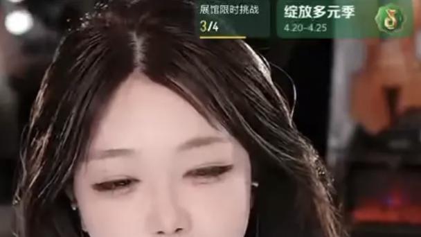 刘飞儿苦恼“二次发育”，直播展示泳衣惨遭警告，网友：再秀就要封了