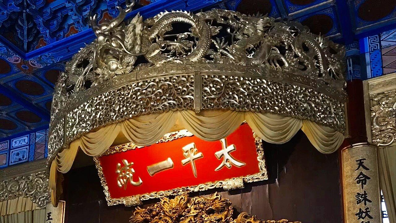 太平天国洪秀全过圣诞节和春节吗？