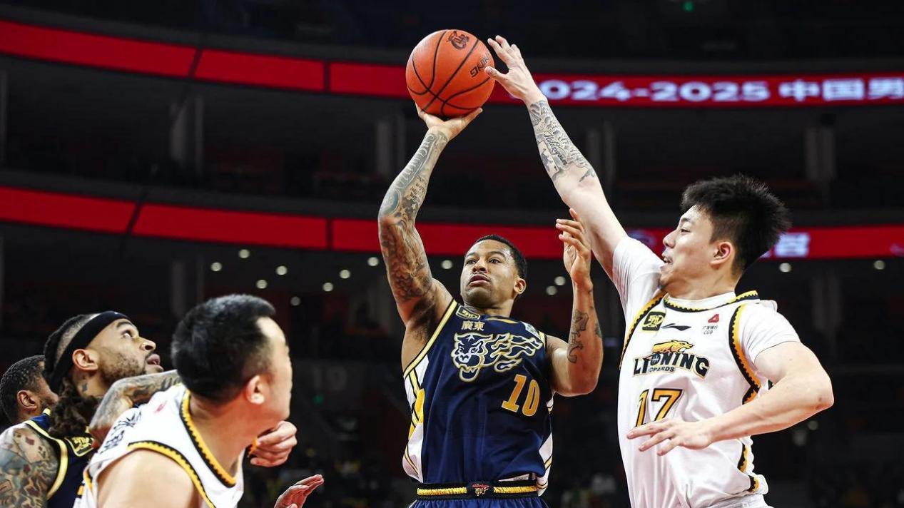 辽粤大战悬殊背后 是战术与外援的深度差距