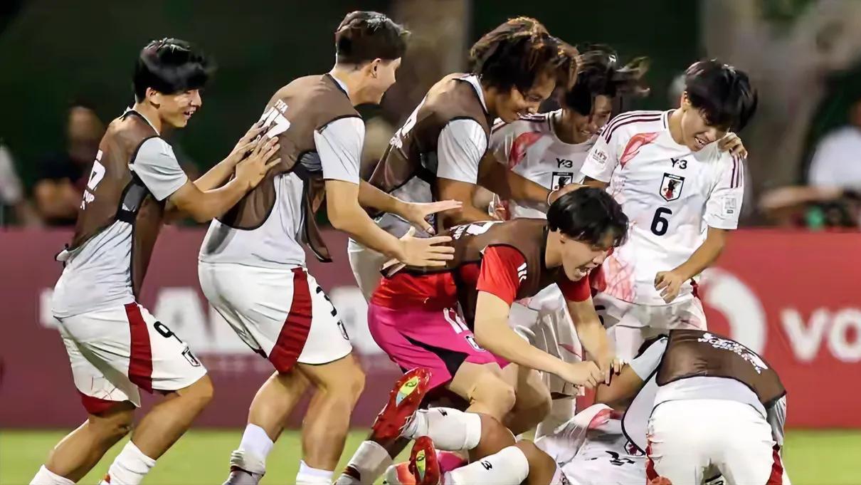 2-1！日本爆大冷：掀翻欧洲冠军葡萄牙，7分力压出线太意外