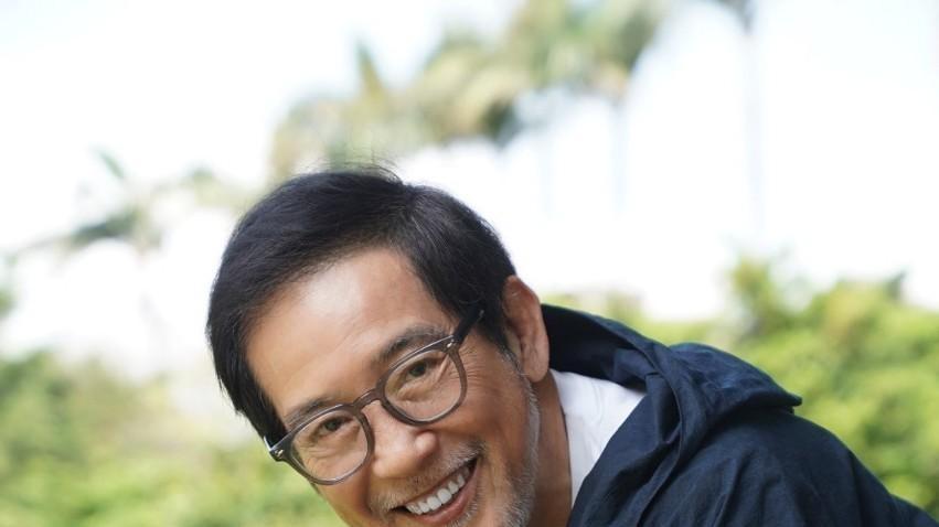 秦汉儿子揭父亲与林青霞情史！两人地下室私会，至今仍在意对方？