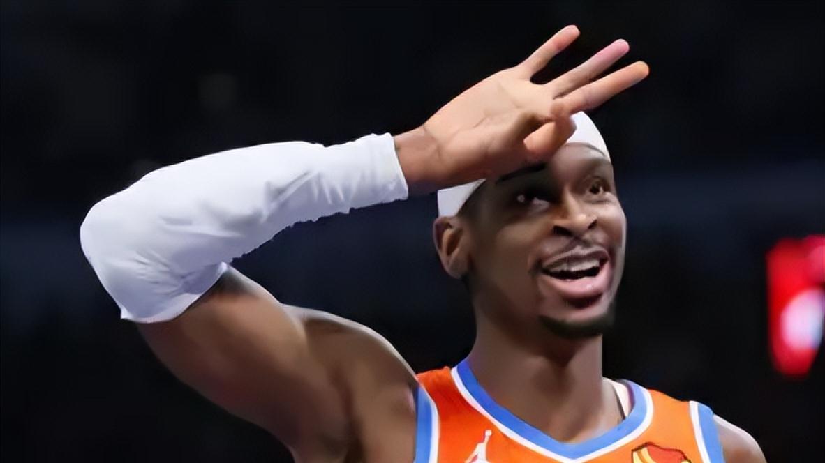 现役打出过3次单赛季得分2000+的球星，整个联盟只有6人