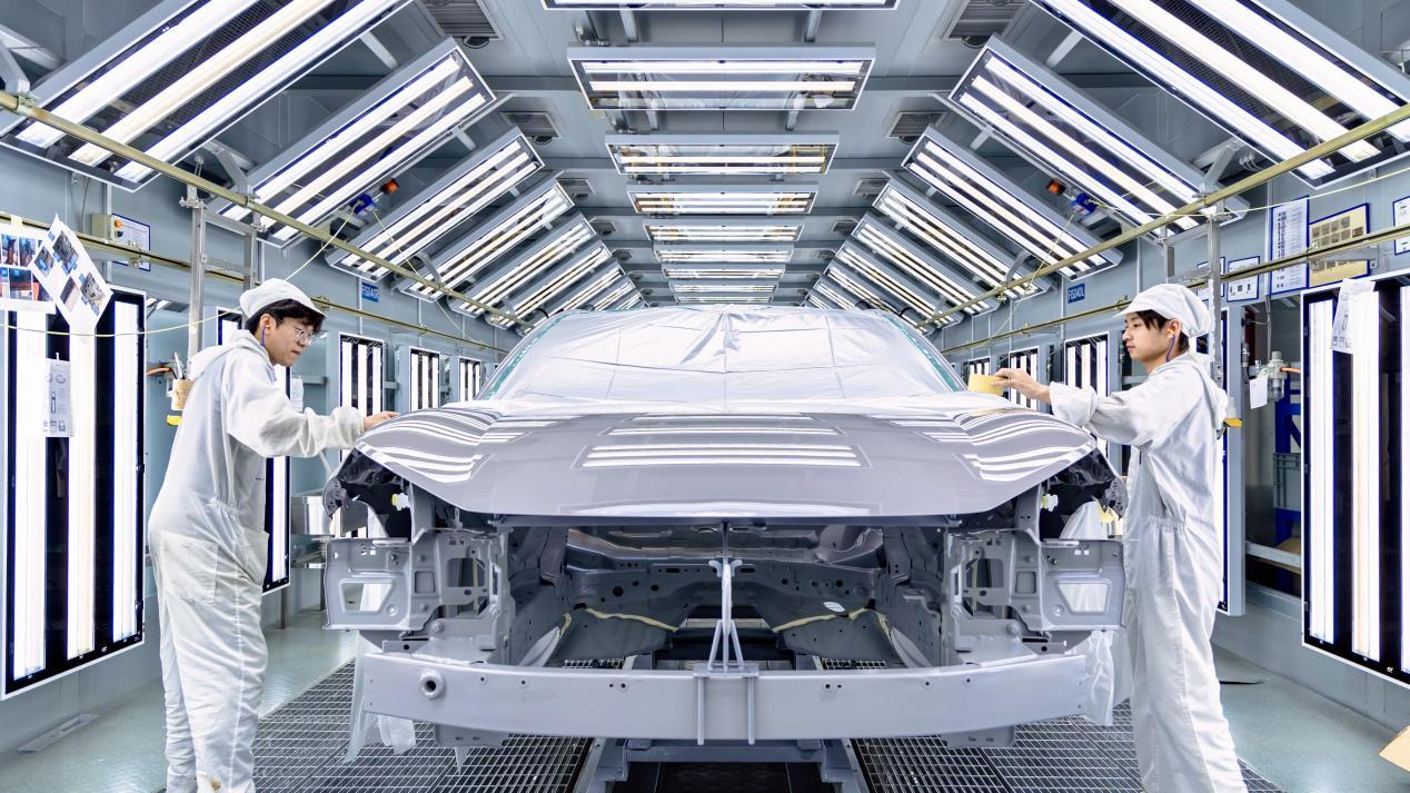 家庭、效率与理性共生，陈铭提车领克10 EM-P的三重平衡