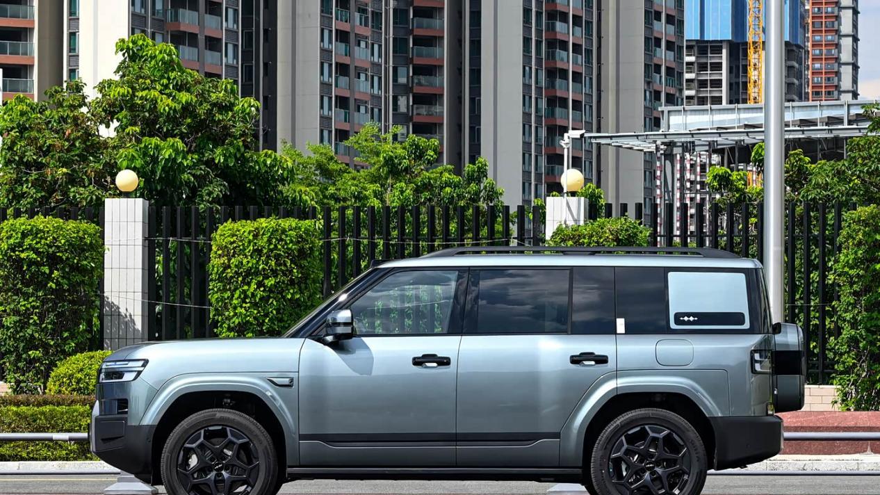 比亚迪又出爆款！5米方盒子，10月卖20024台，除了大空间还有啥？