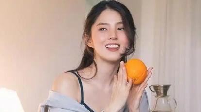 老燕子又开始嚯嚯内娱？韩素希，孟子义李昀锐