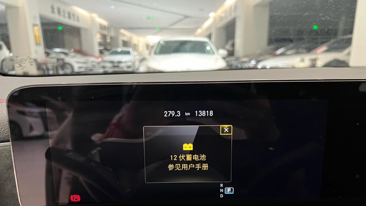 二手奔驰CLA：不到20万圆你奔驰梦，轿跑颜值，动力强劲！