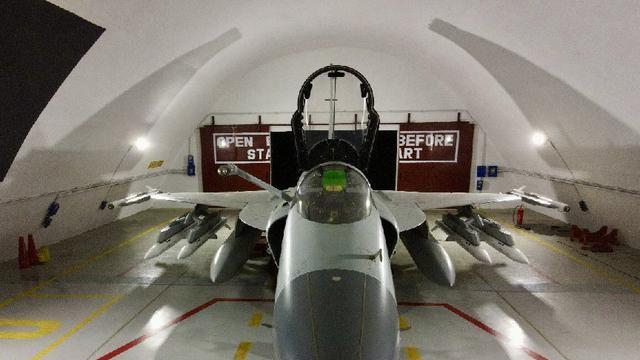 巴基斯坦亮相杀手锏：枭龙搭载PL-15，将改变印巴战场上的局势