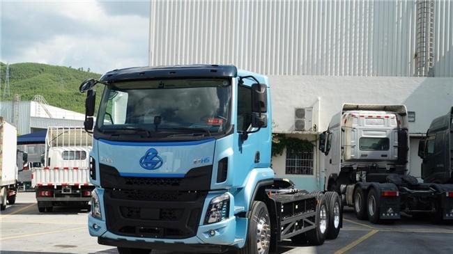 斩获节能之王 乘龙H5超轻版纯电牵引车的节能秘诀是什么？