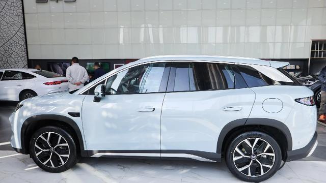 15万预算选家用SUV，实用性强，空间宽敞，性价比高