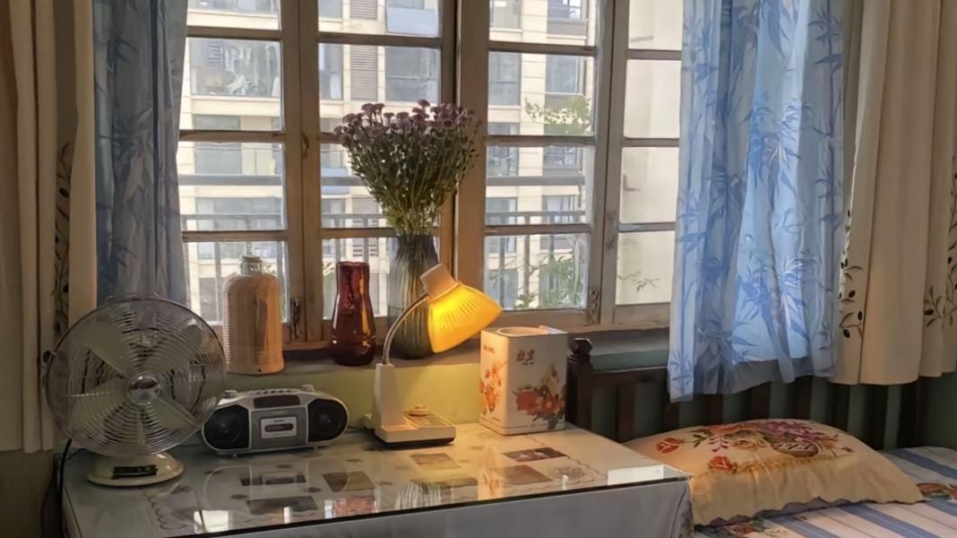 弟弟结婚让我给一万红包，我给一千惹继母不满，爸爸让我少回娘家