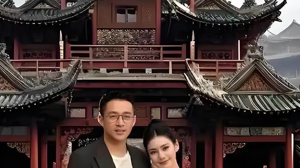 汪小菲夫妇携女儿爬山祈福！啥叫家和万事兴？瞧瞧人家这日子过的