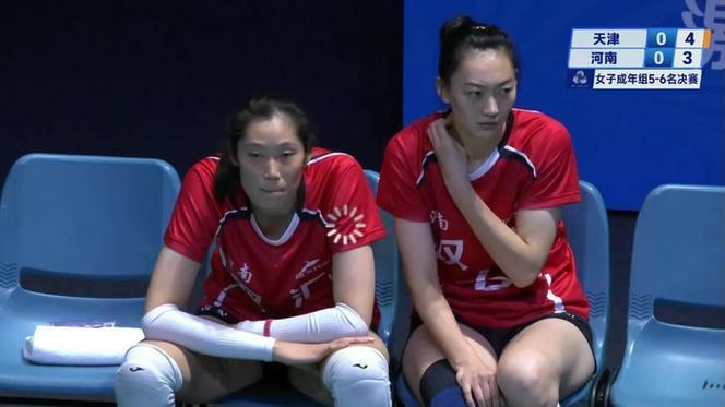 一场比赛看出差距，朱婷李盈莹两人之间有天壤之别