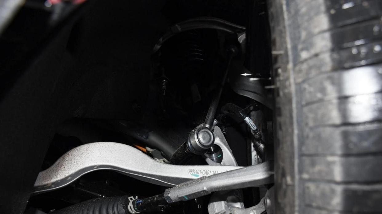 零跑C11限时优惠10.98万，五一单日销量破千，等等党都忍不住了？