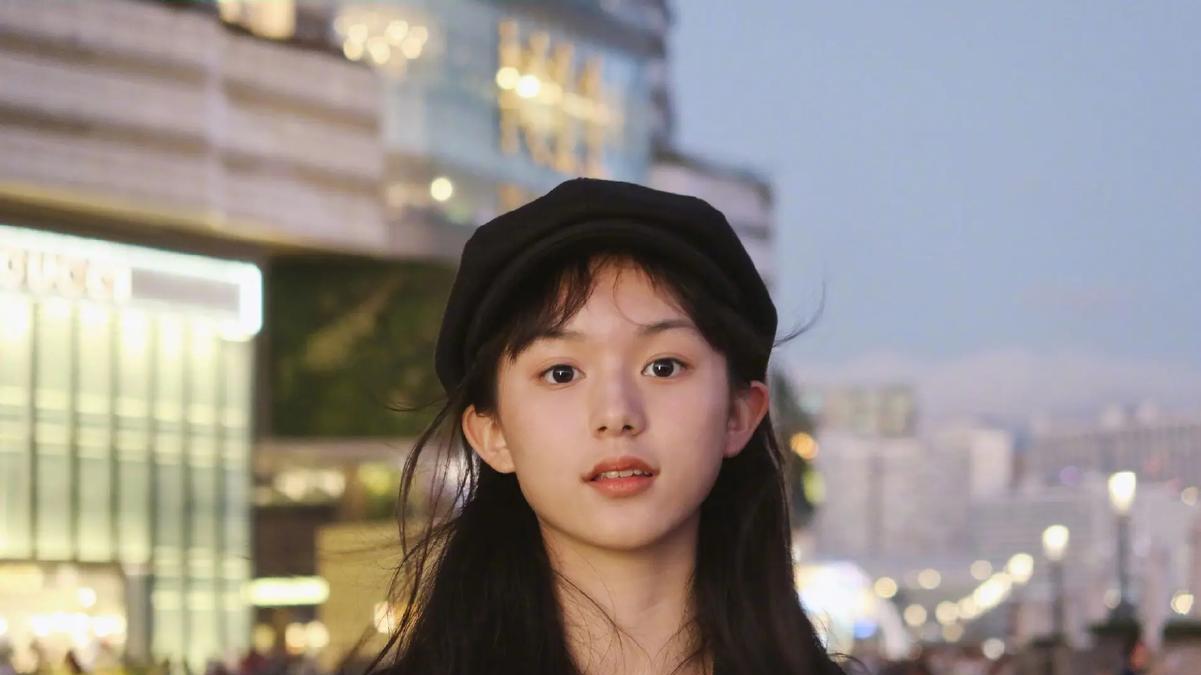 刘楚恬演活了桑稚！《难哄》中的“国民妹妹”为何让全网疯狂？