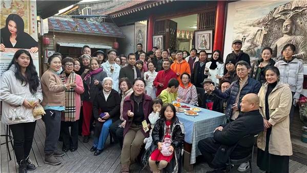 千年石窟焕新彩 如是菩提启禅境“如是菩提”女画家林子佛教艺术展亮相北京宋庄