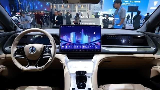 深度剖析腾势 N7：猎跑 SUV 的利与弊