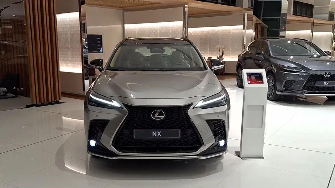 雷克萨斯NX大降价！22万起，混动油耗仅5L，豪华SUV新选择？
