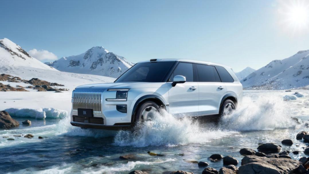 豪华SUV选购指南！极氪9X、问界M9和理想L9怎么选看实战成绩